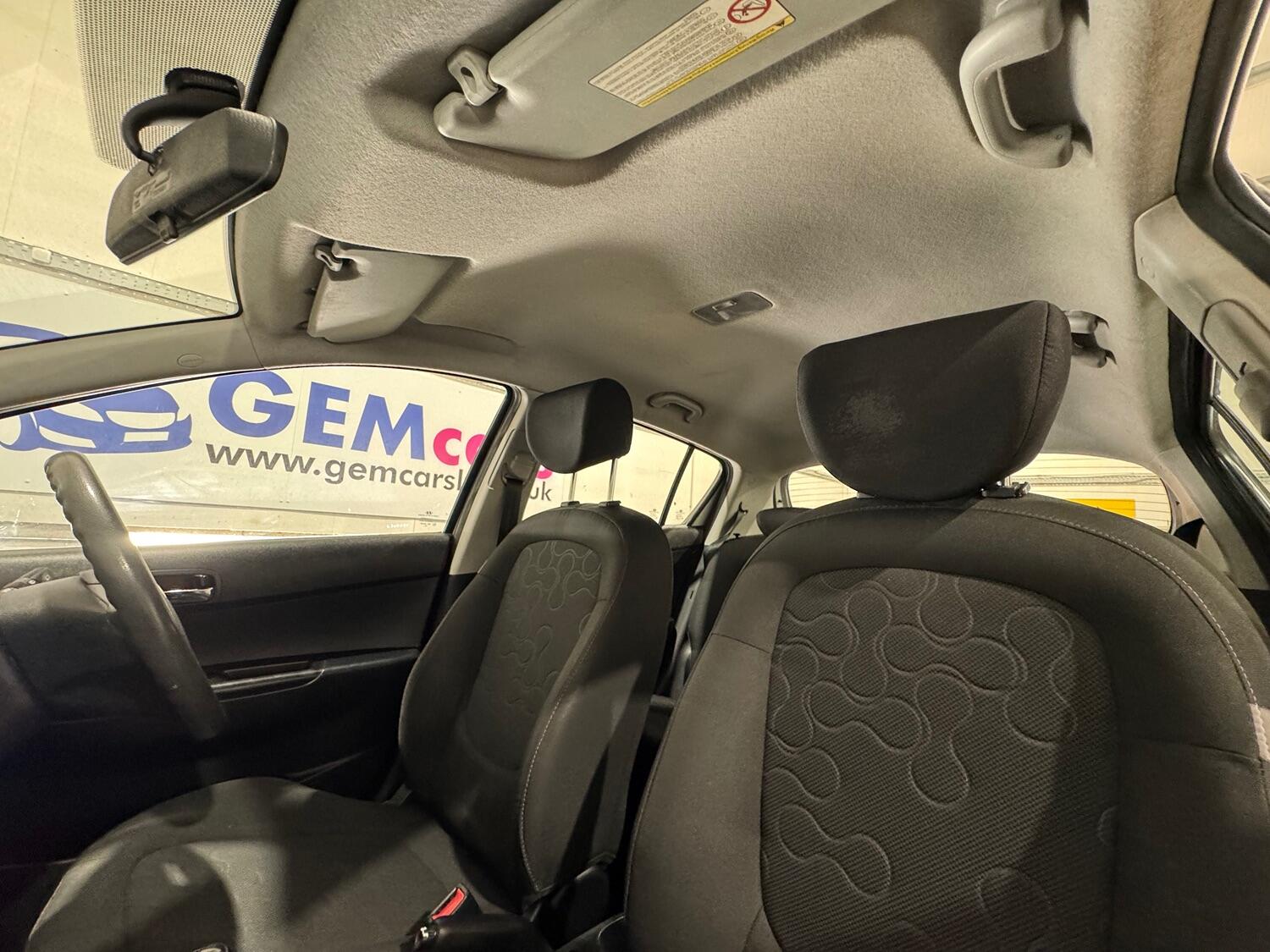 Used Hyundai i20 2009 for sale - 76794287: Photo 54