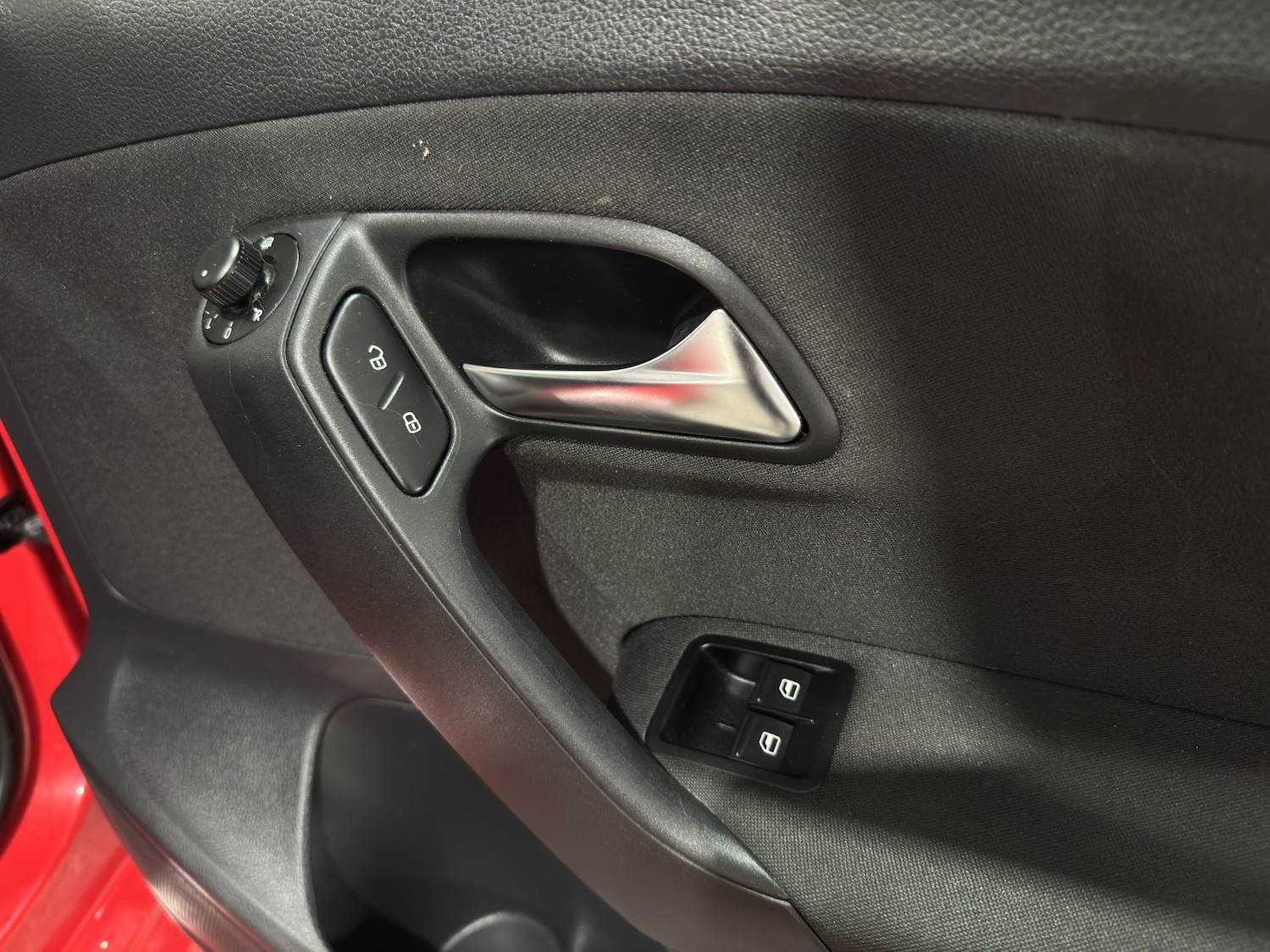 Used Volkswagen Polo 2011 for sale - 77749975: Photo 15