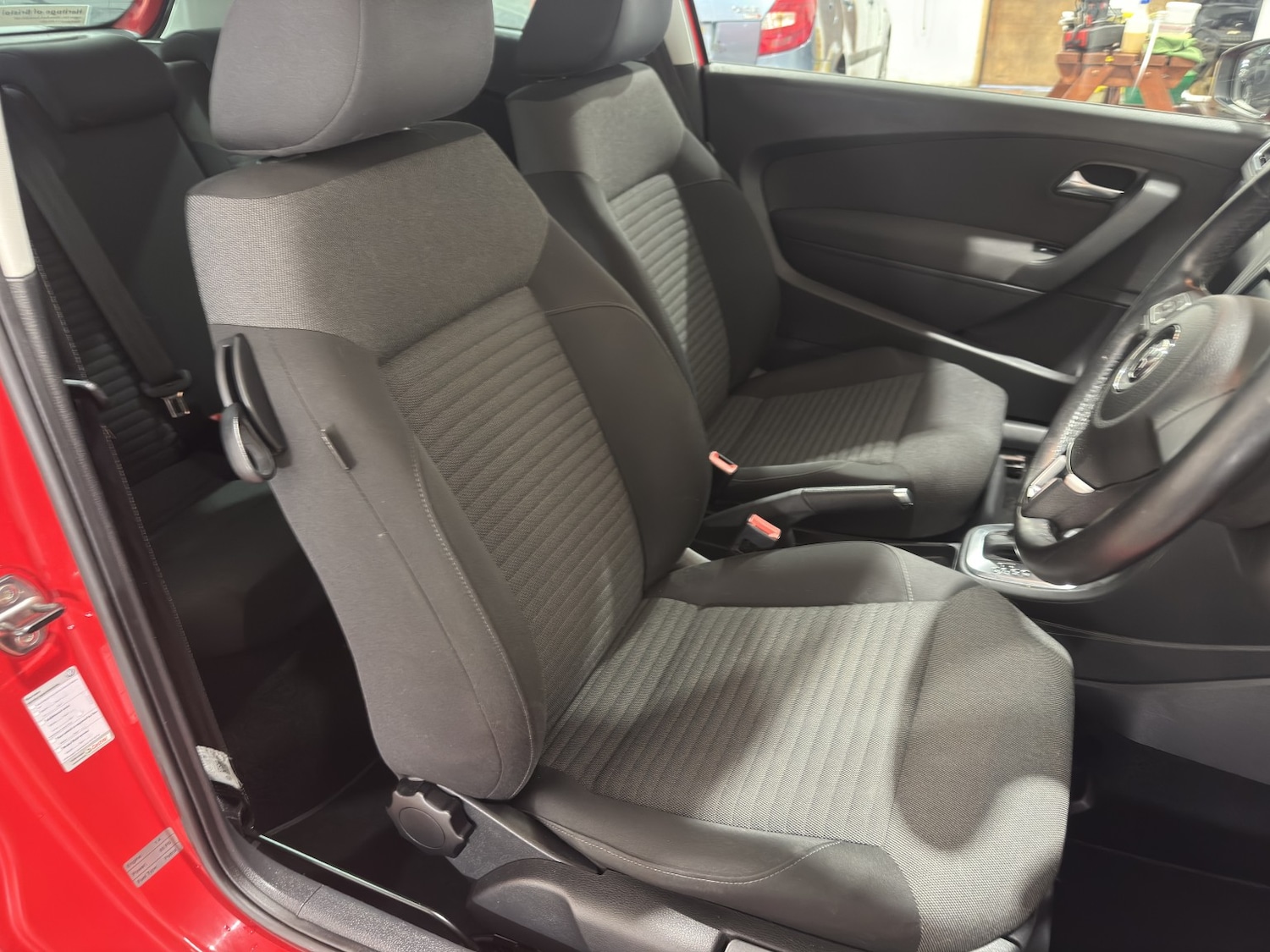 Used Volkswagen Polo 2011 for sale - 77749975: Photo 19