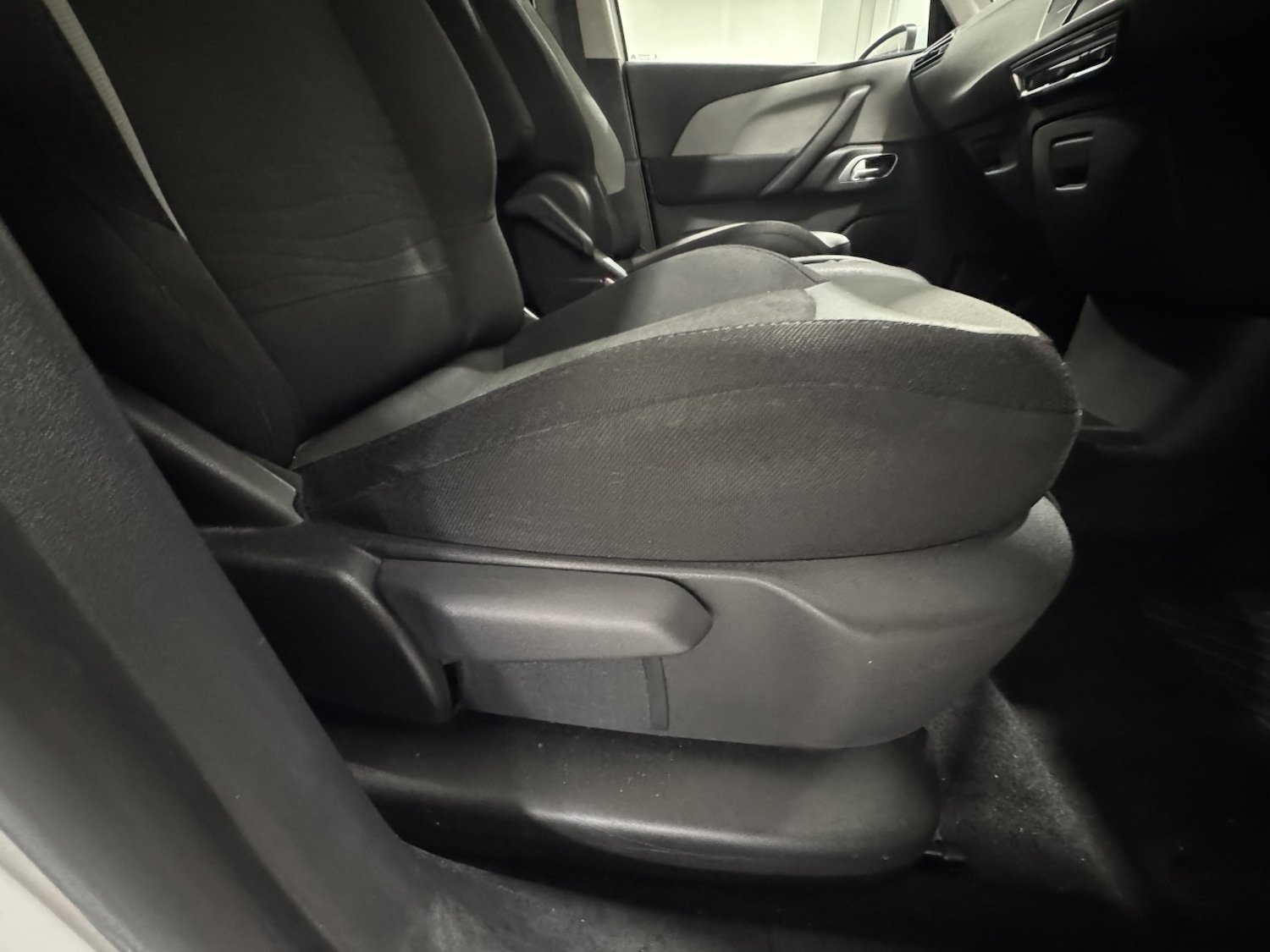 Used Citroen C4 Picasso 2014 for sale - 76945589: Photo 19