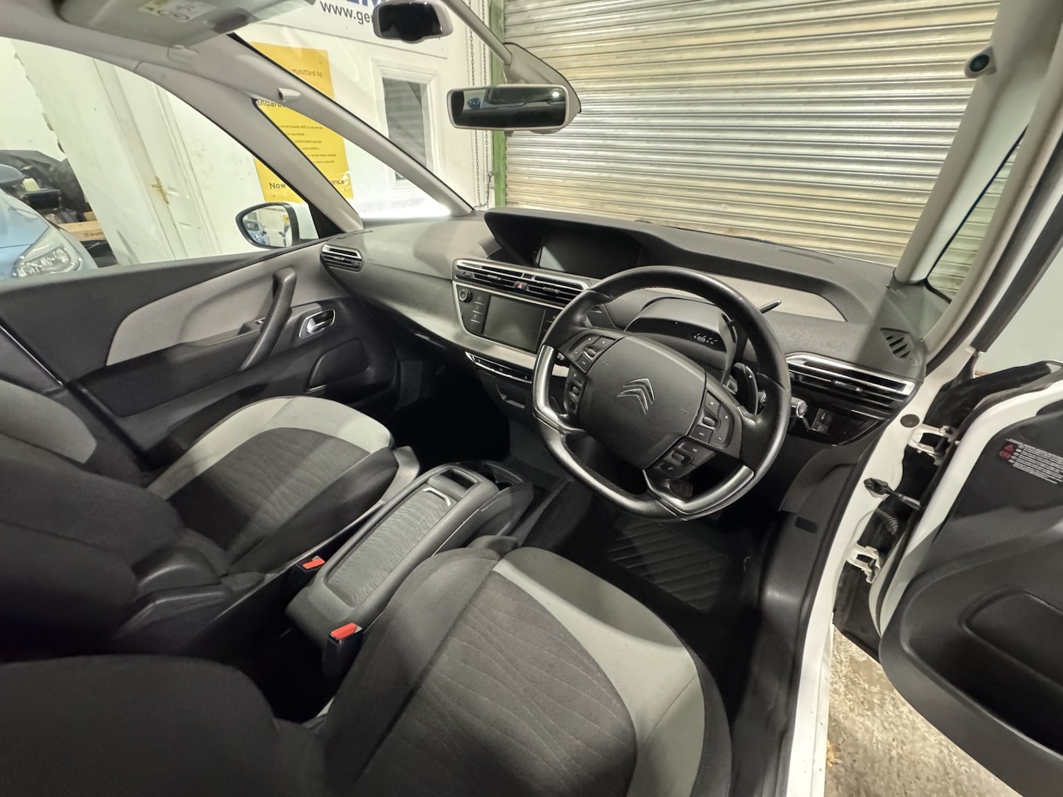 Used Citroen C4 Picasso 2014 for sale - 76945589: Photo 20