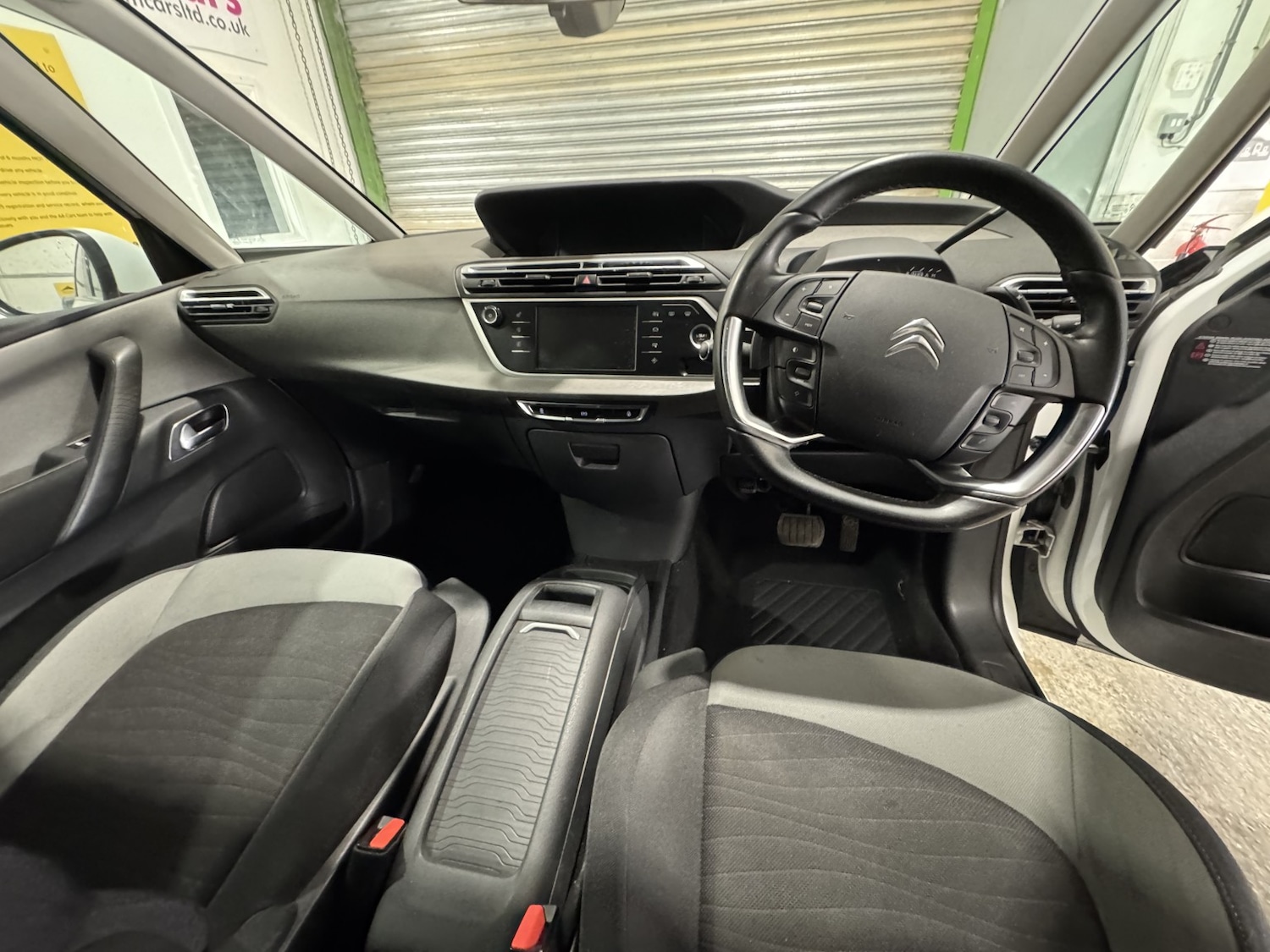 Used Citroen C4 Picasso 2014 for sale - 76945589: Photo 21