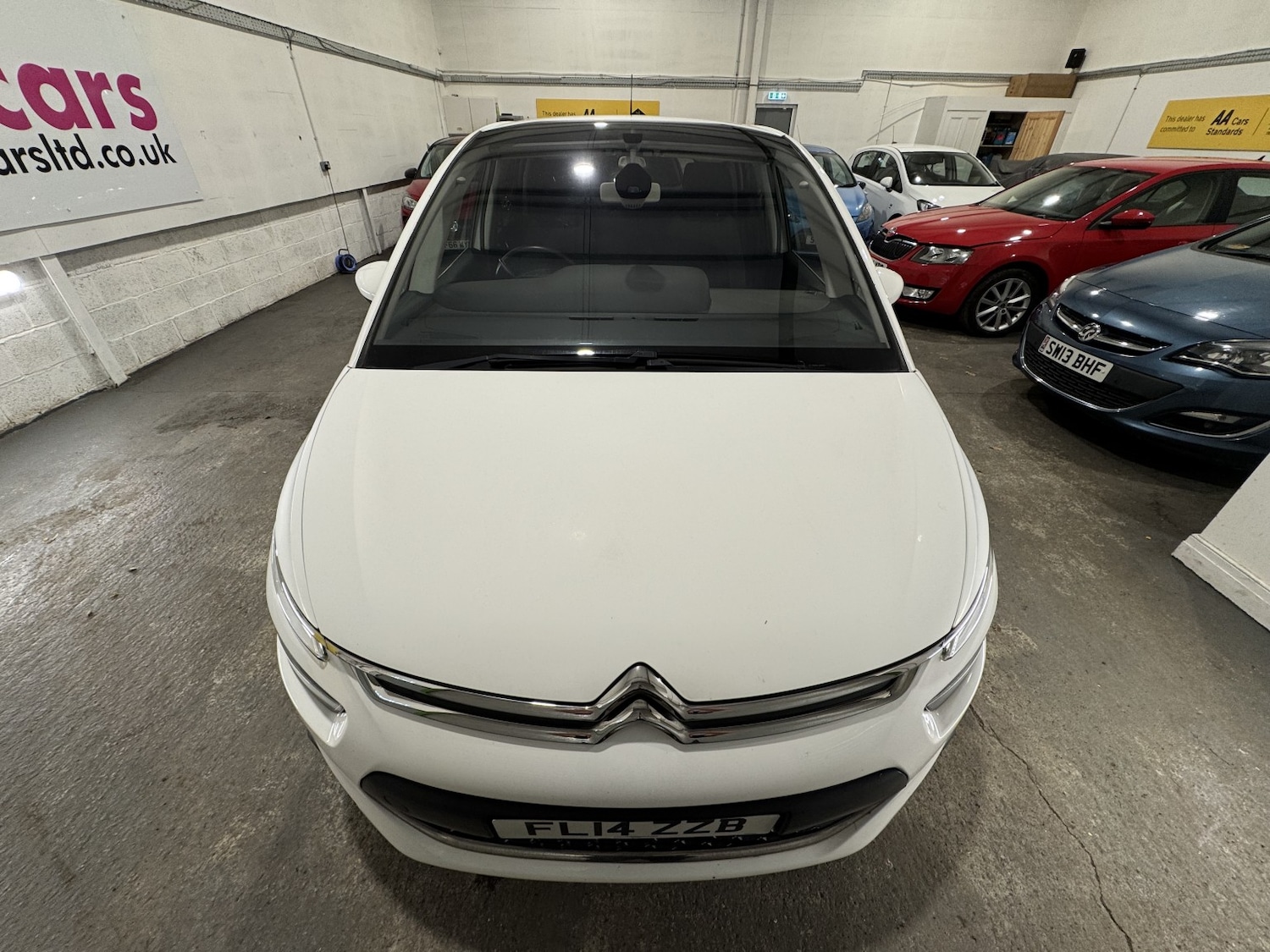 Used Citroen C4 Picasso 2014 for sale - 76945589: Photo 4