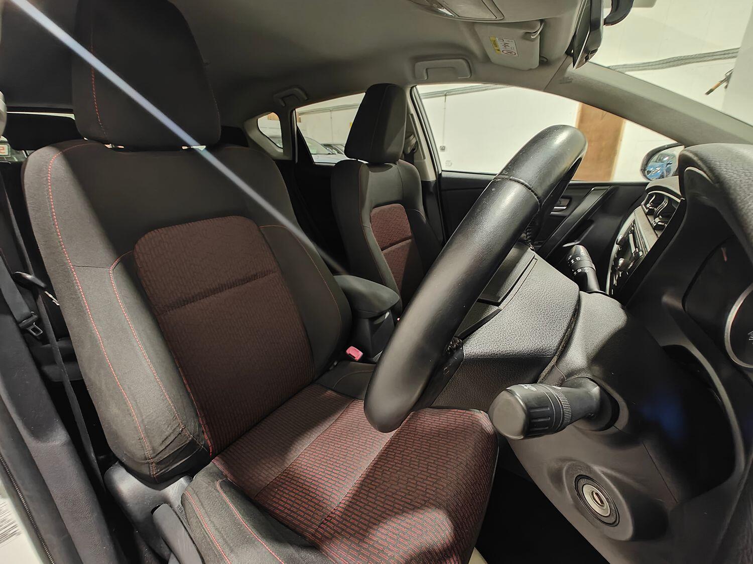 Used Toyota Auris 2013 for sale - 77289081: Photo 39