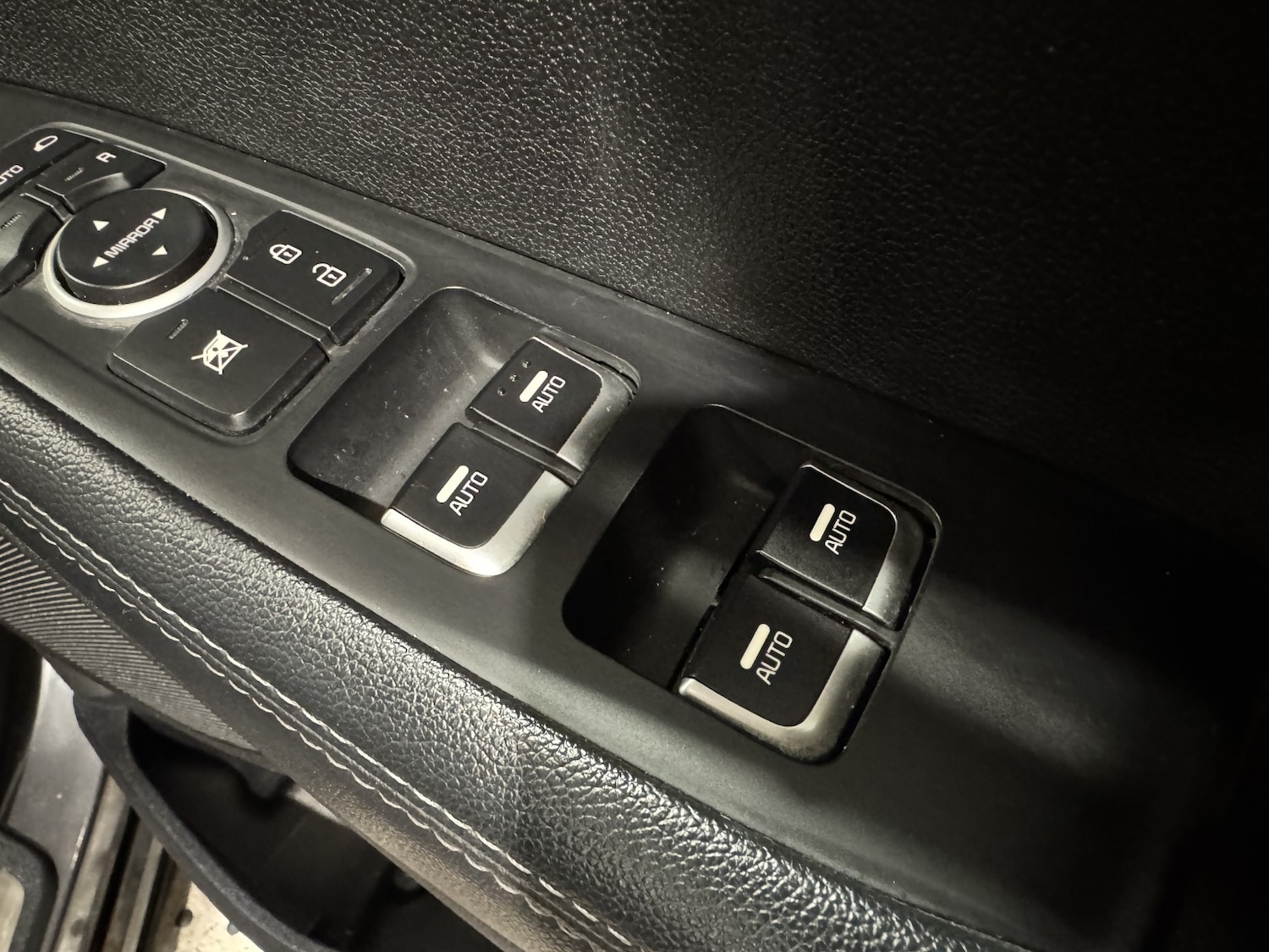 Used Kia Sorento 2016 for sale - 77237056: Photo 17