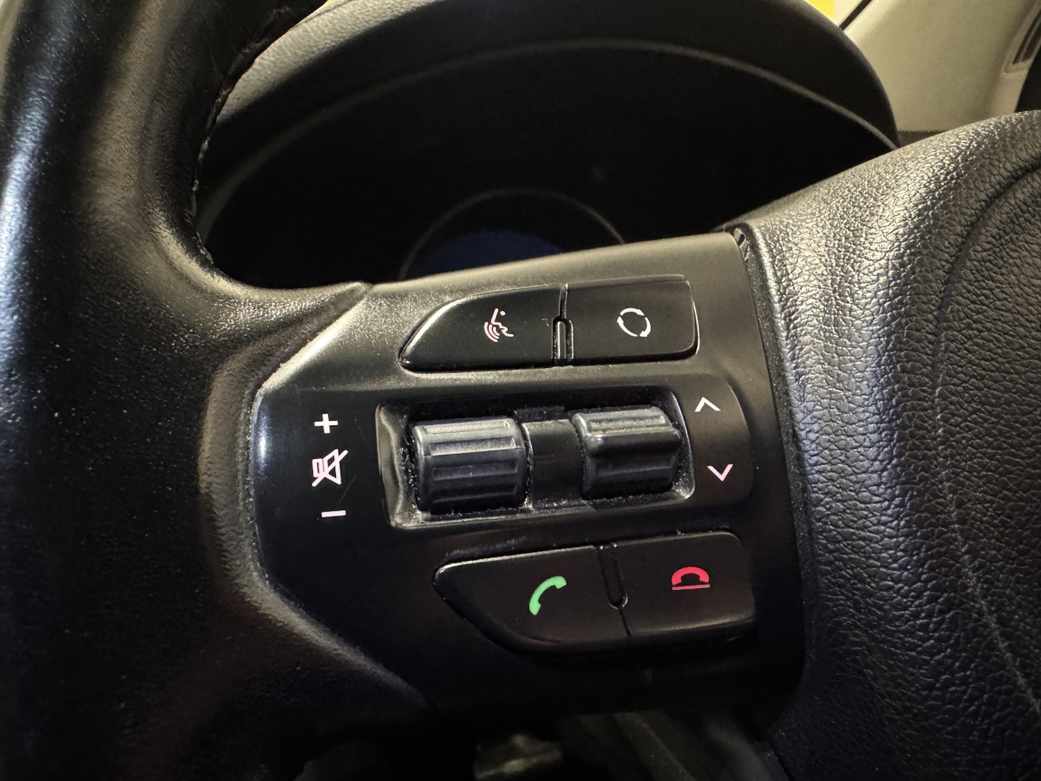 Used Kia Sorento 2016 for sale - 77237056: Photo 30