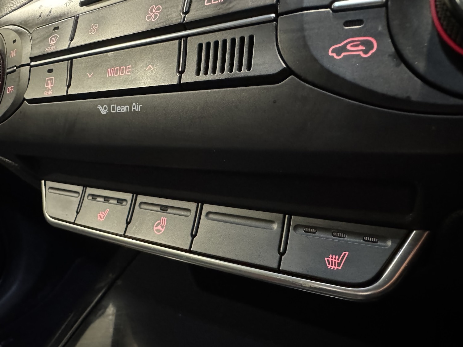 Used Kia Sorento 2016 for sale - 77237056: Photo 44