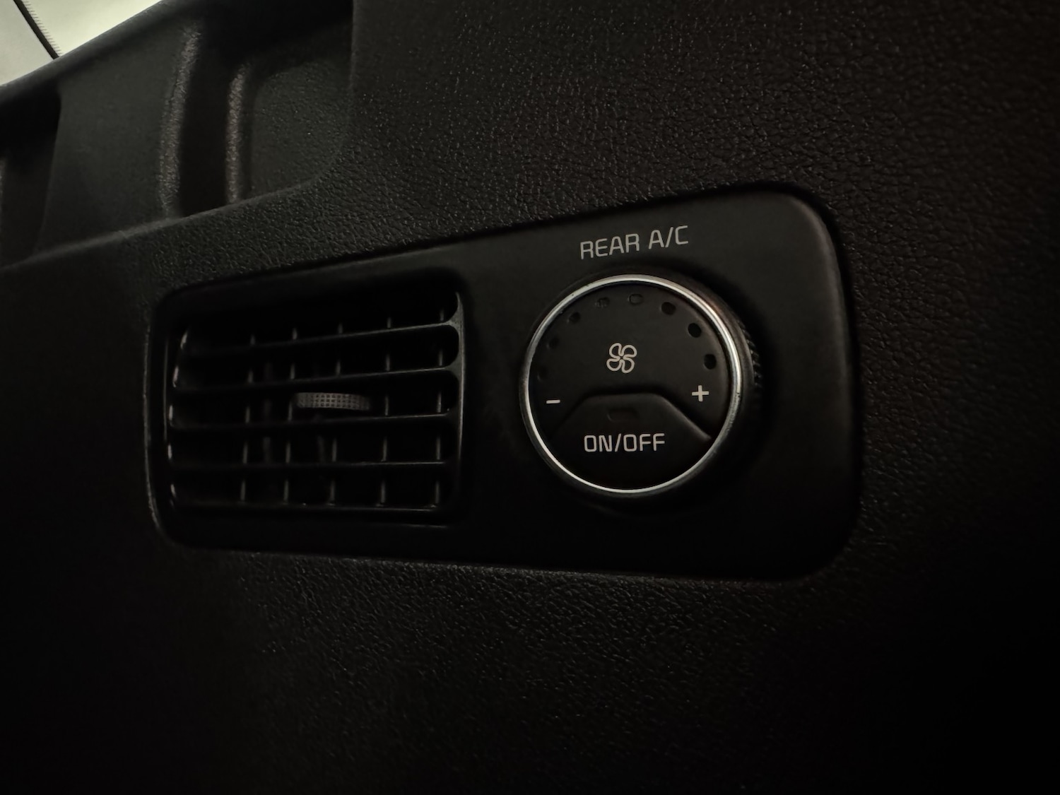 Used Kia Sorento 2016 for sale - 77237056: Photo 61