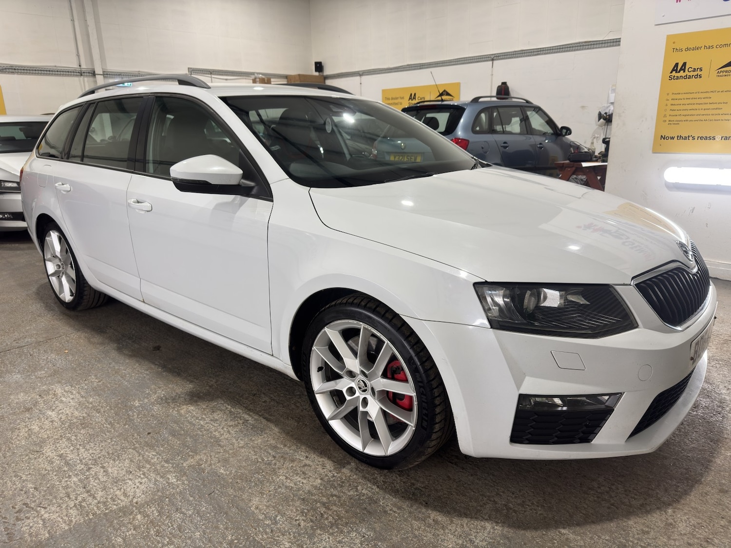 Used Skoda Octavia 2014 for sale - 77742896: Photo 3