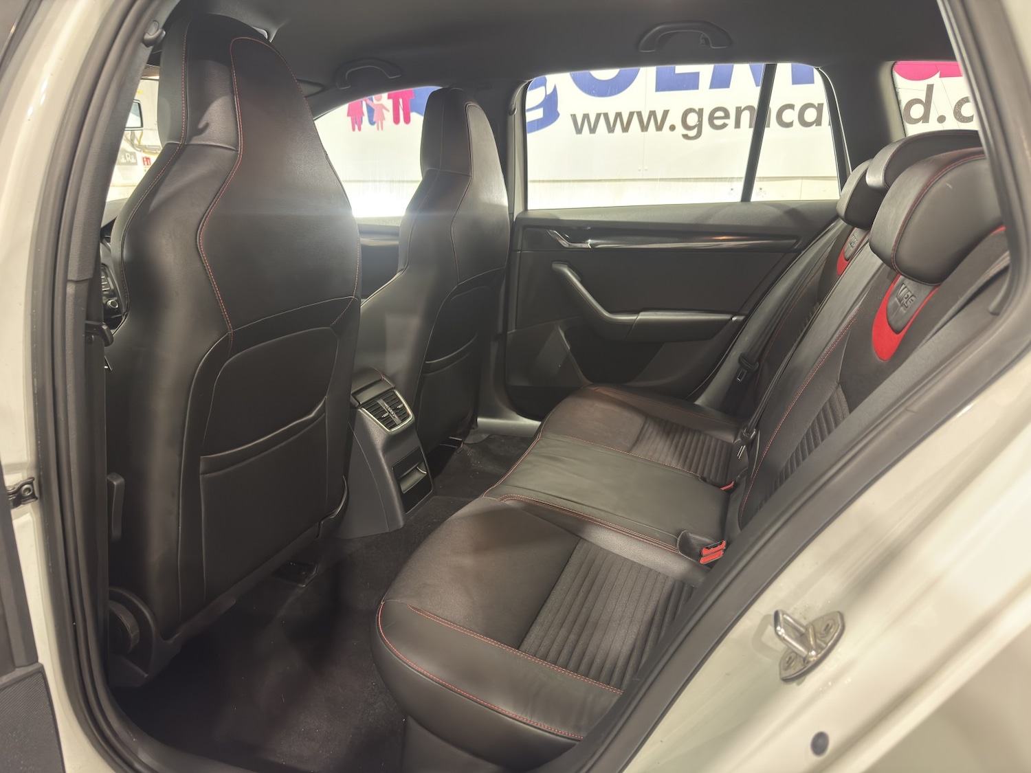 Used Skoda Octavia 2014 for sale - 77742896: Photo 48