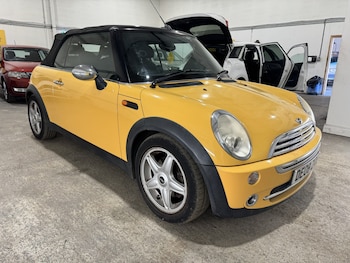 Used MINI Convertible 2008 for sale - 79467673: Photo