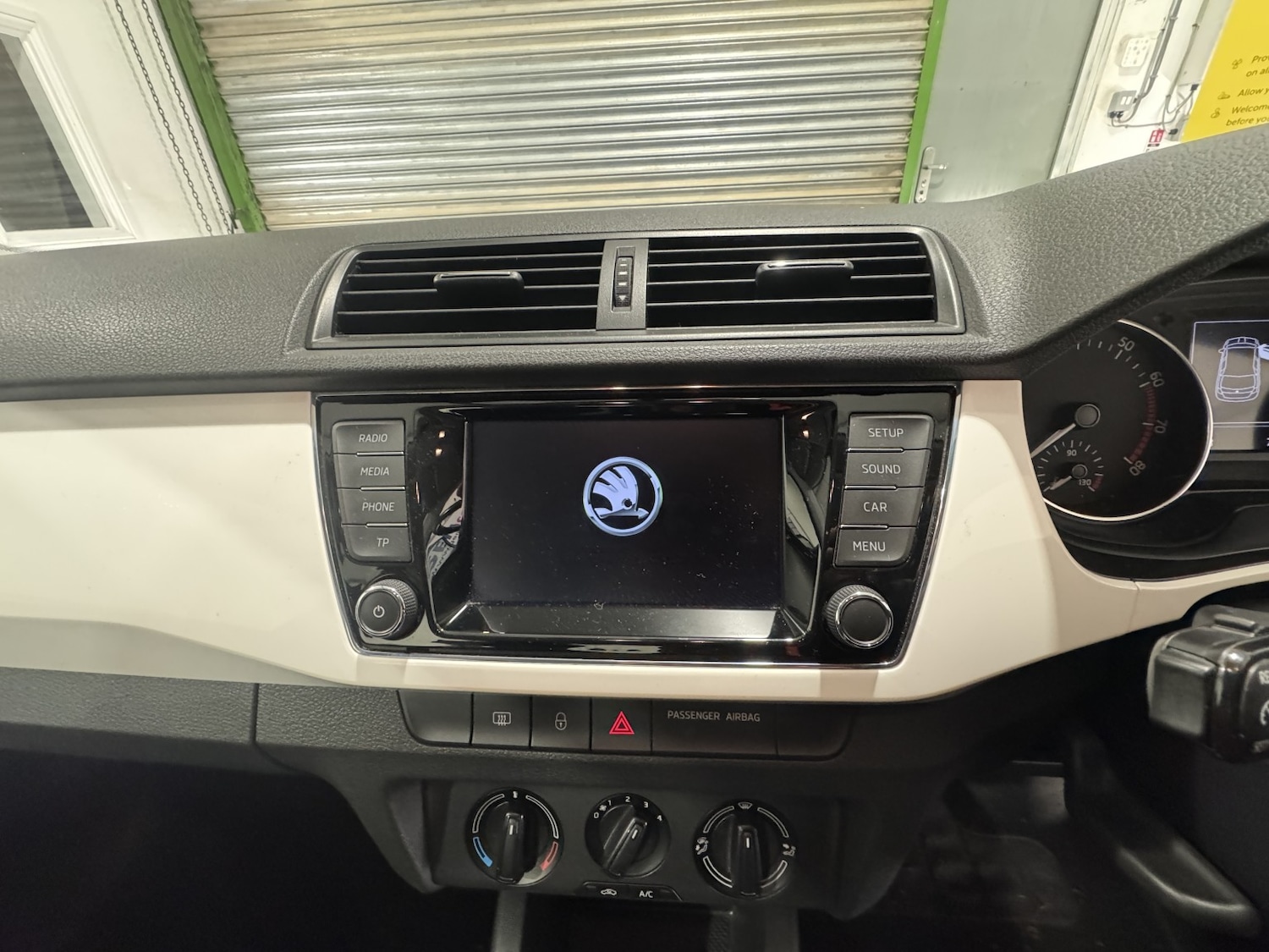 Used Skoda Fabia 2015 for sale - 76924338: Photo 34