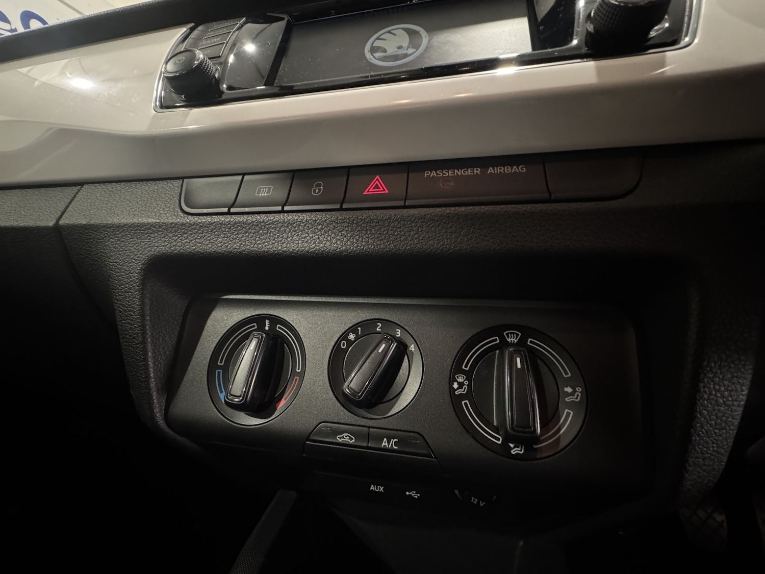 Used Skoda Fabia 2015 for sale - 76924338: Photo 35