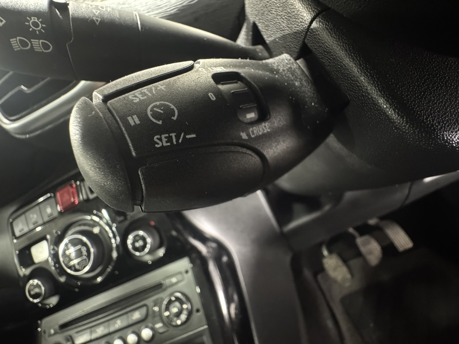 Used Citroen C3 Picasso 2017 for sale - 76712353: Photo 24