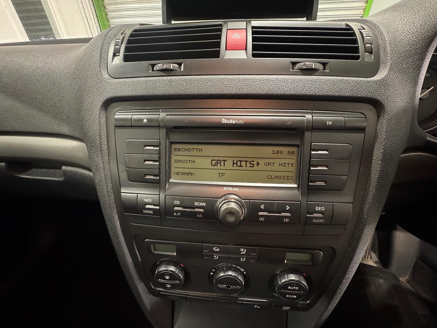 Used Skoda Octavia 2005 for sale - 76836986: Photo 37