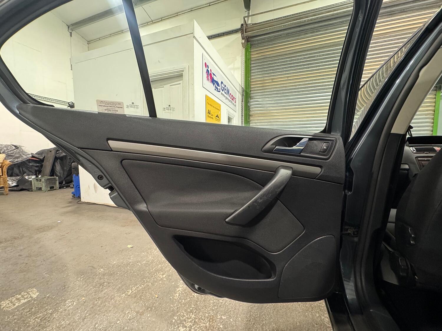 Used Skoda Octavia 2005 for sale - 76836986: Photo 48