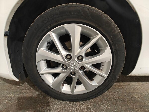 Used Toyota Auris 2013 for sale - 75266563: Photo 15