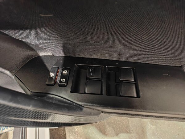 Used Toyota Auris 2013 for sale - 75266563: Photo 21