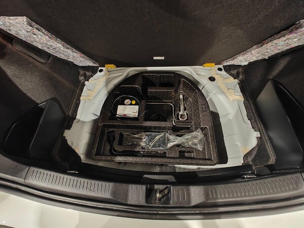 Used Toyota Auris 2013 for sale - 75266563: Photo 40