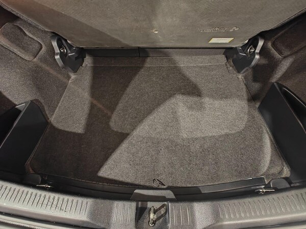 Used Toyota Auris 2013 for sale - 75266563: Photo 41