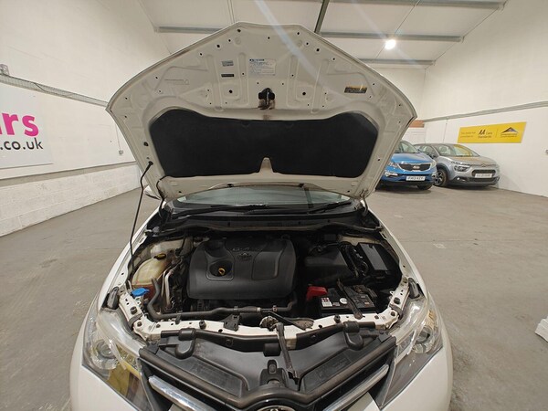Used Toyota Auris 2013 for sale - 75266563: Photo 56