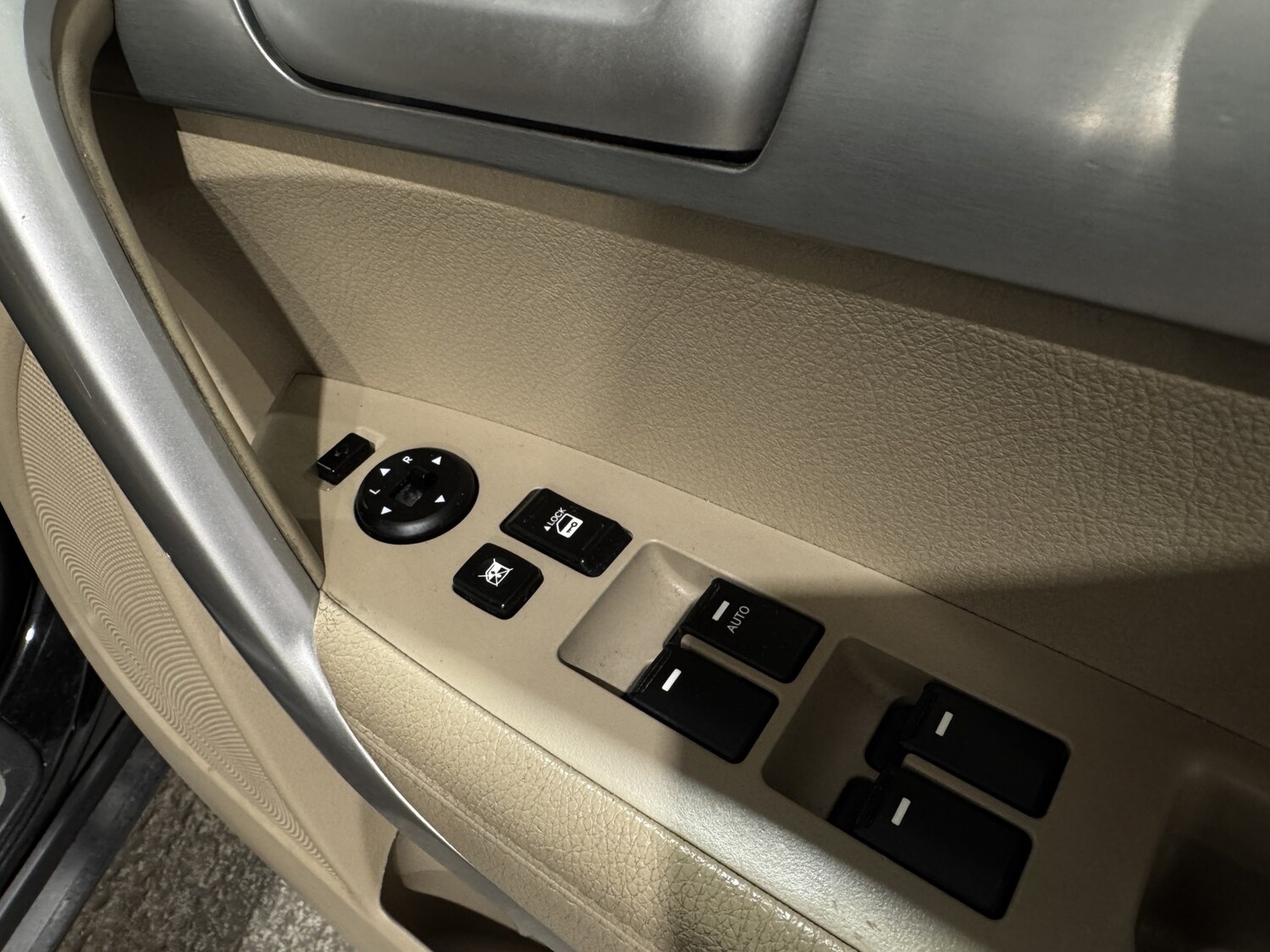 Used Kia Sorento 2010 for sale - 77915746: Photo 15