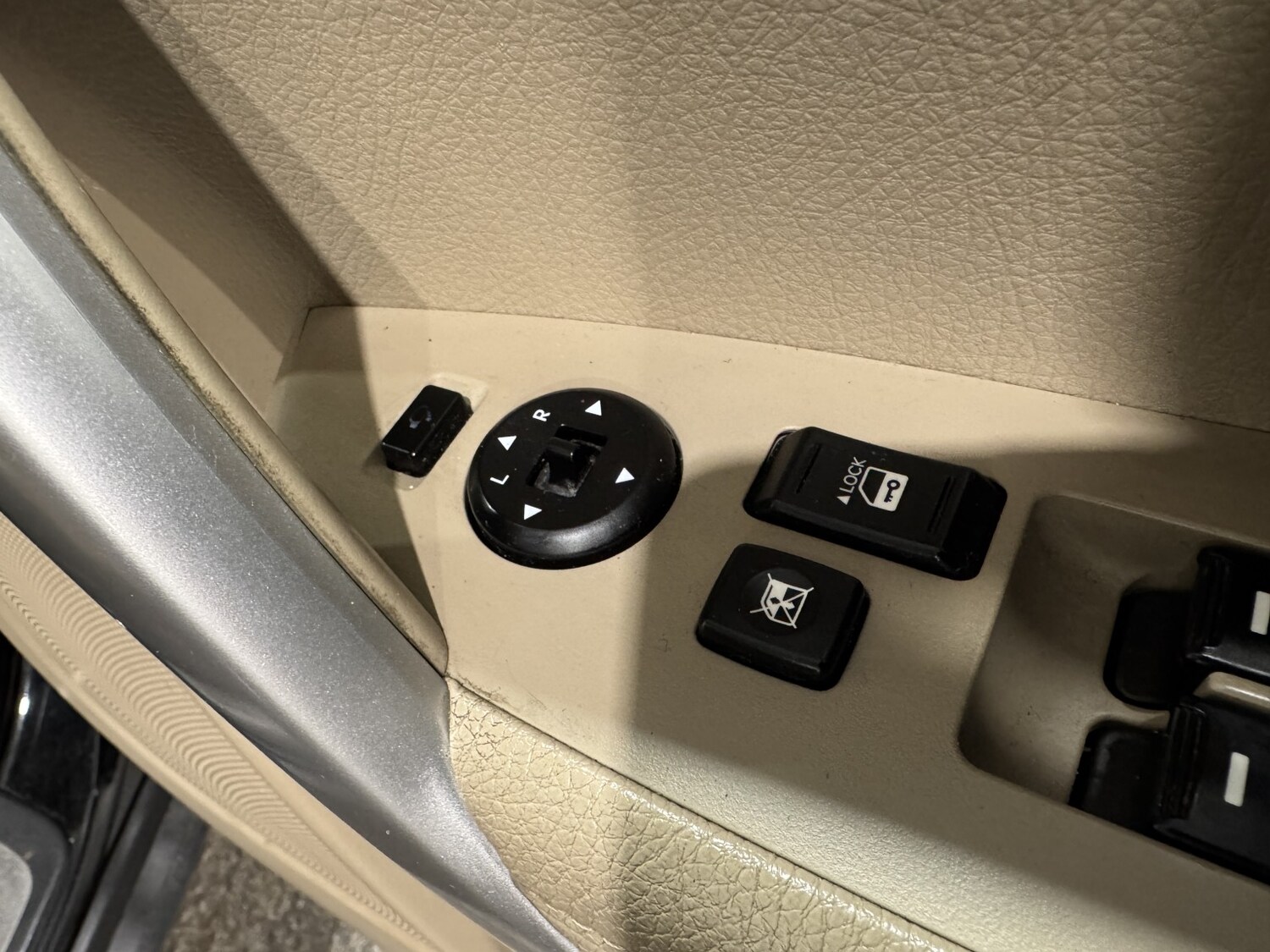 Used Kia Sorento 2010 for sale - 77915746: Photo 16