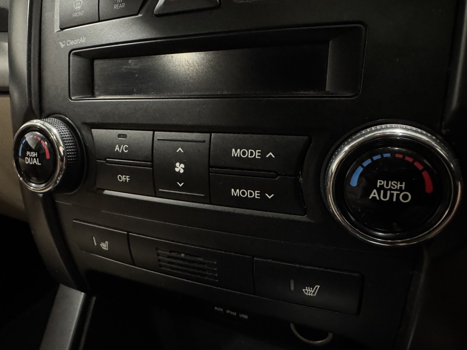 Used Kia Sorento 2010 for sale - 77915746: Photo 32