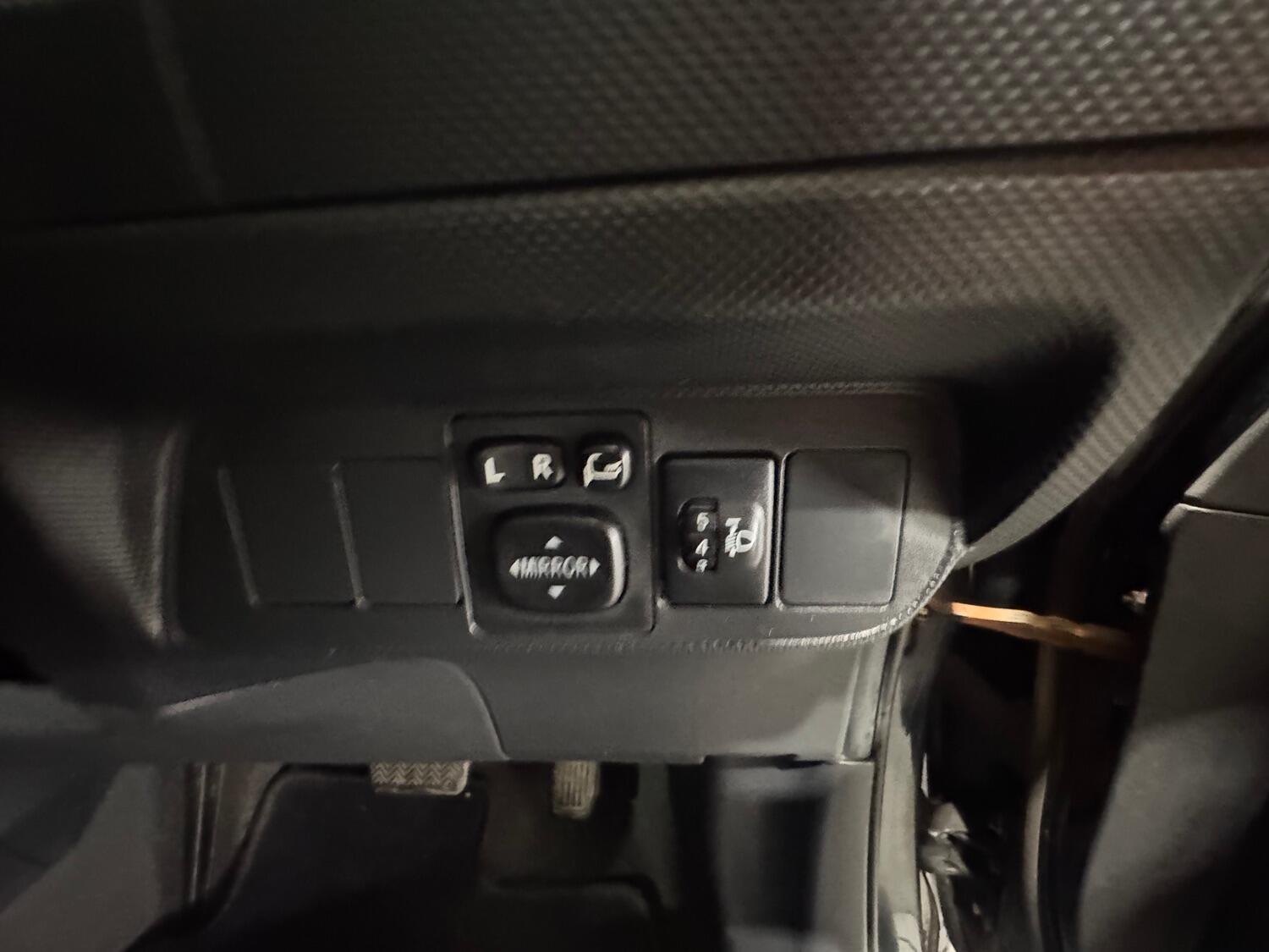 Used Toyota Auris 2012 for sale - 77750054: Photo 38