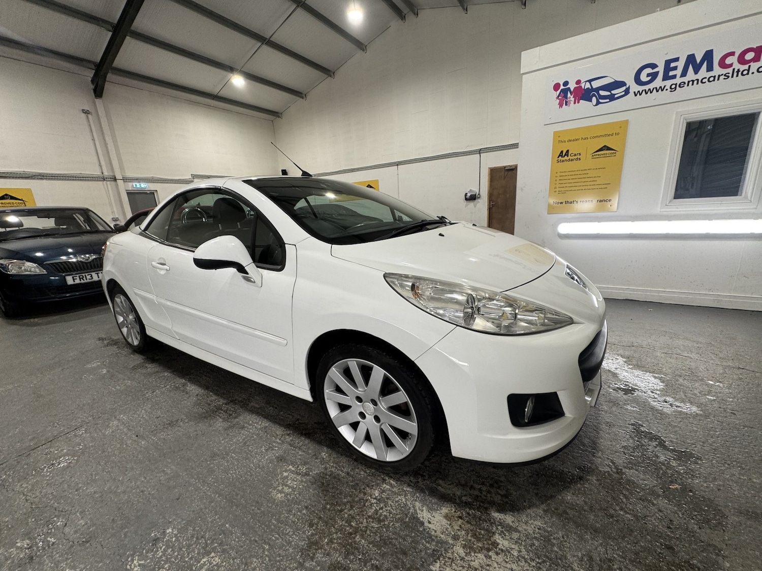 Used Peugeot 207 CC 2012 for sale - 77750027: Photo 1