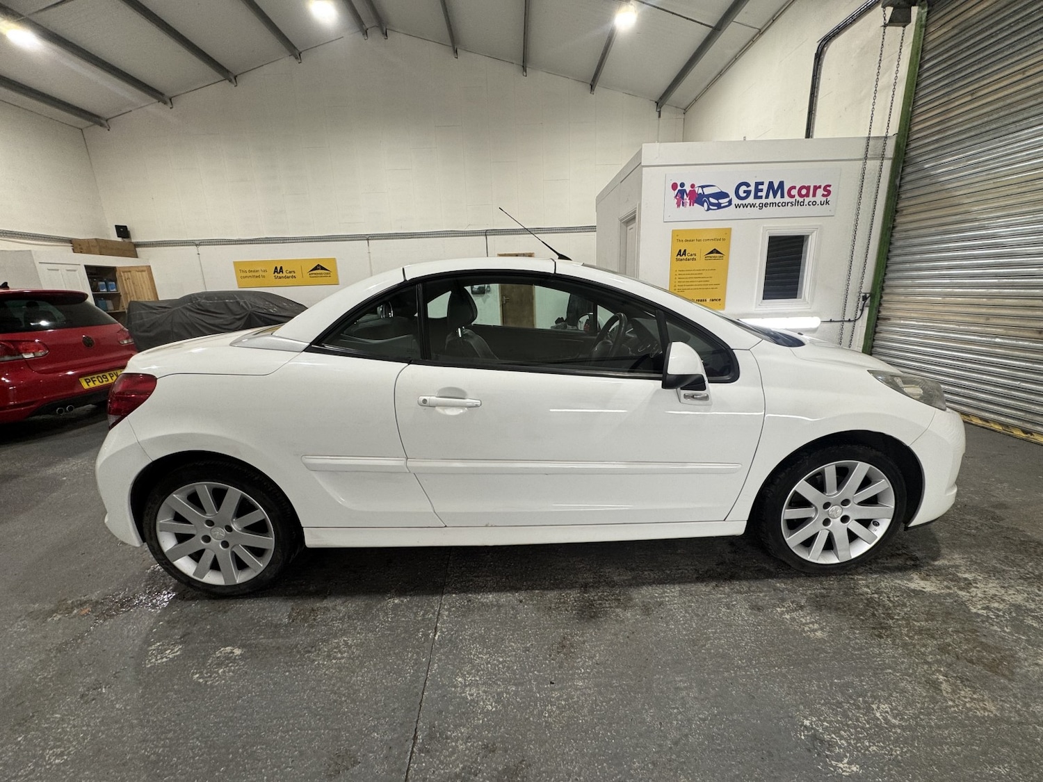 Used Peugeot 207 CC 2012 for sale - 77750027: Photo 4