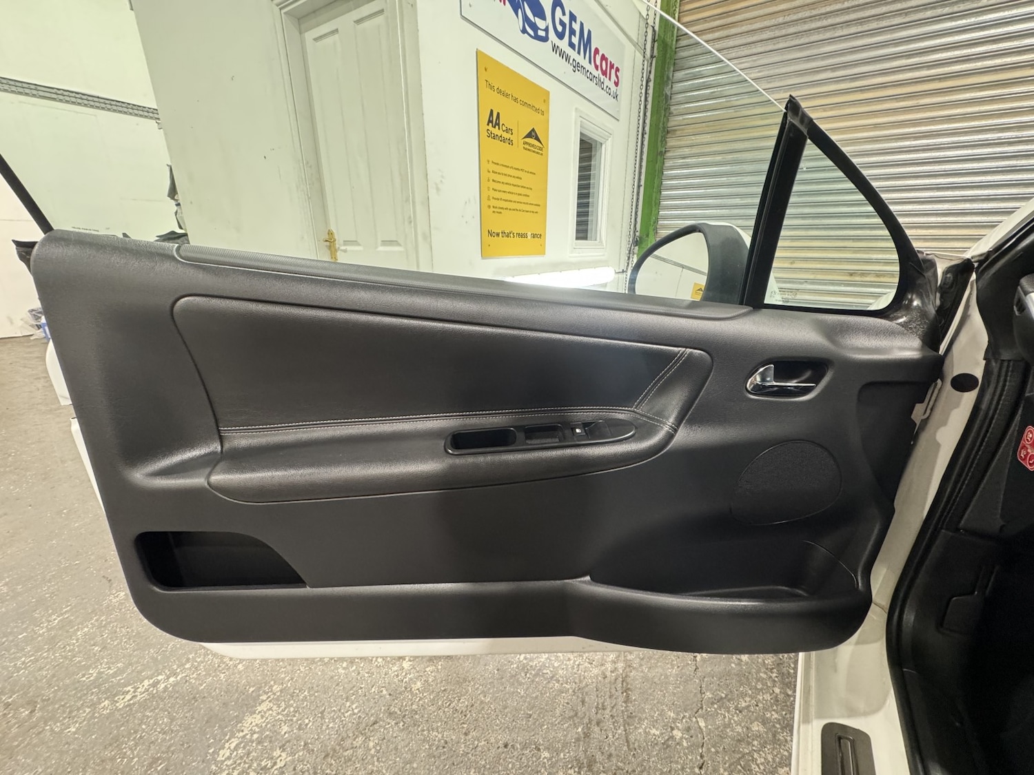 Used Peugeot 207 CC 2012 for sale - 77750027: Photo 49