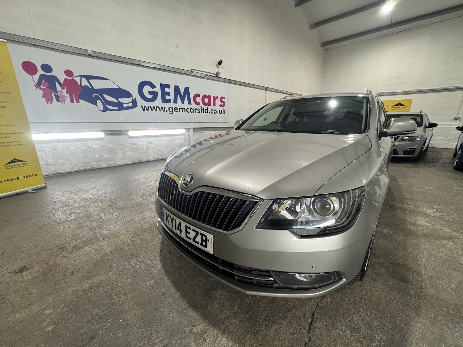 Used Skoda Superb 2014 for sale - 76924322: Photo 1
