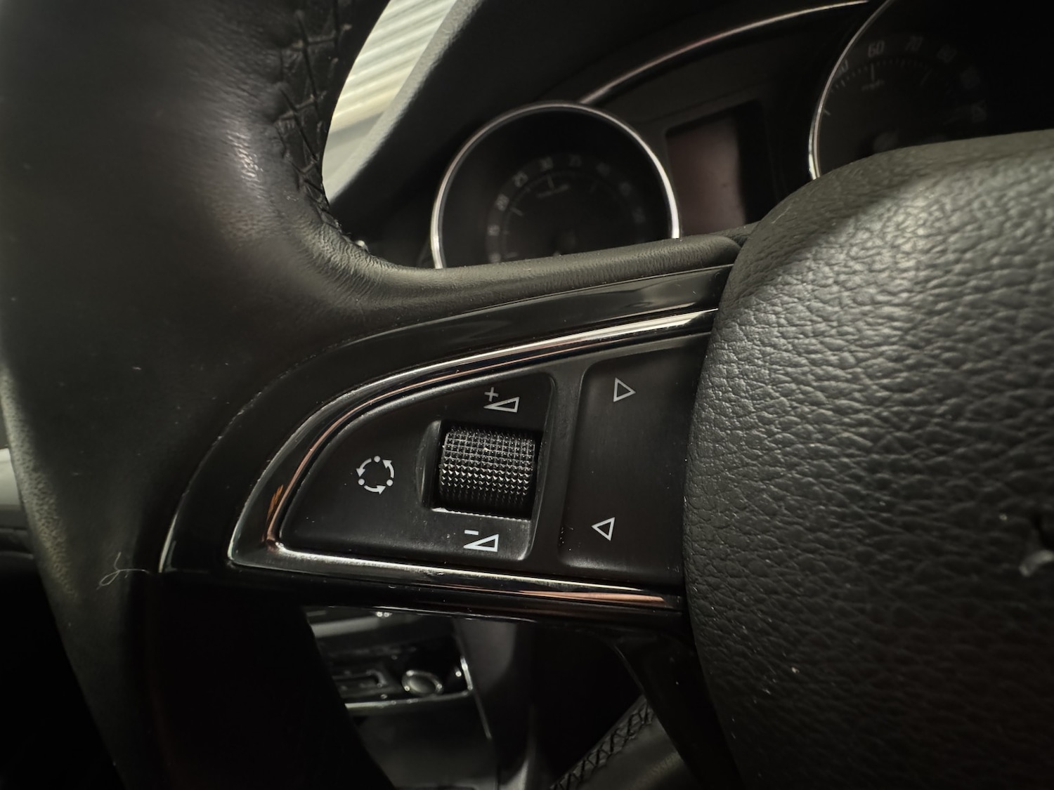 Used Skoda Superb 2014 for sale - 76924322: Photo 25