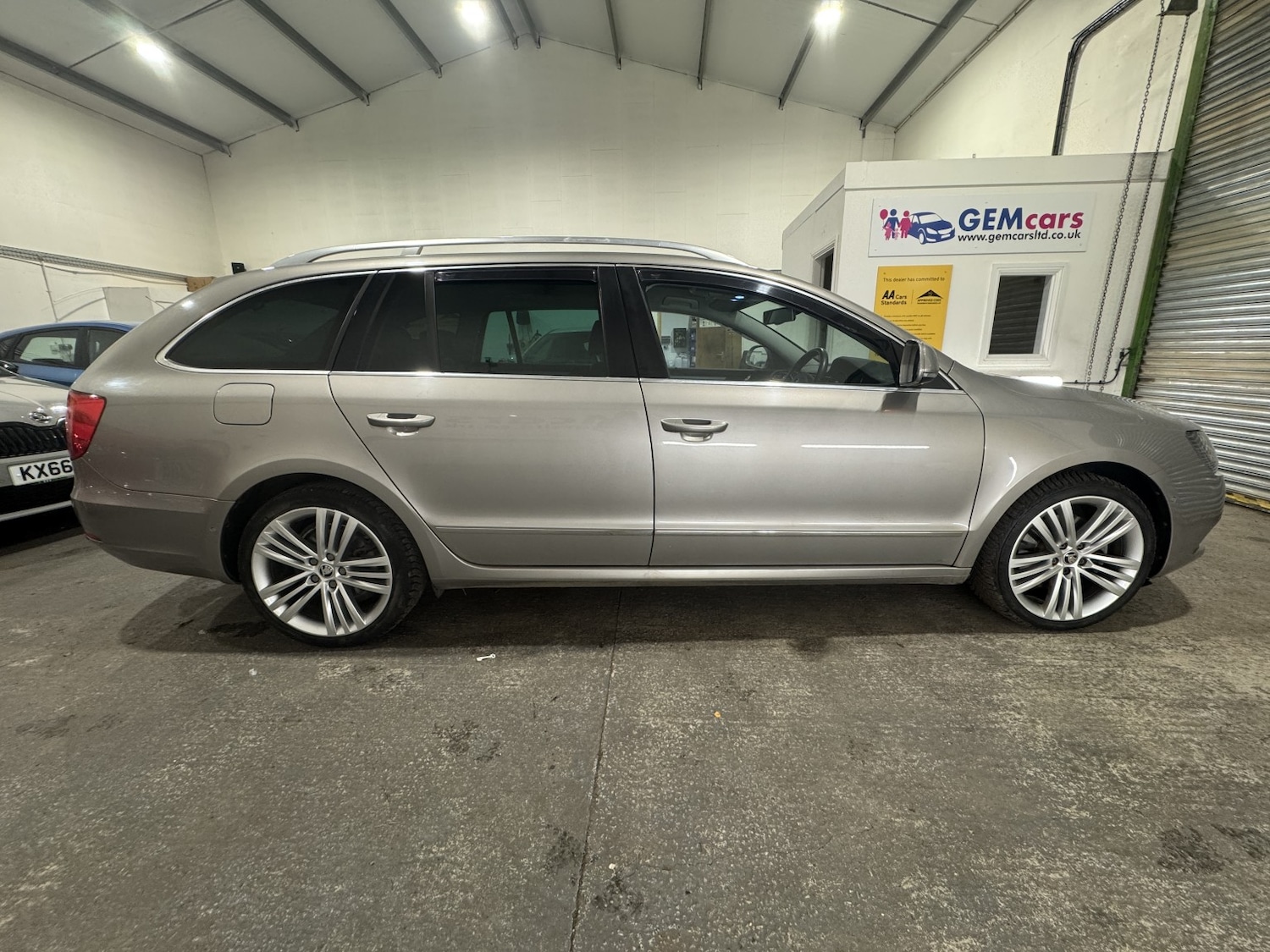 Used Skoda Superb 2014 for sale - 76924322: Photo 5