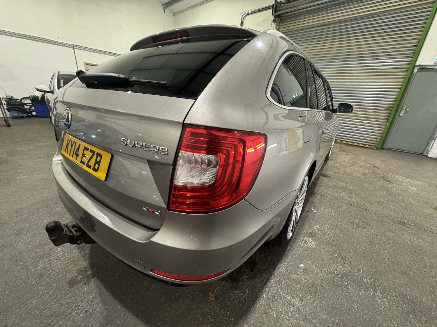 Used Skoda Superb 2014 for sale - 76924322: Photo 7