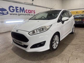 Used Ford Fiesta 2015 for sale - 79564086: Photo
