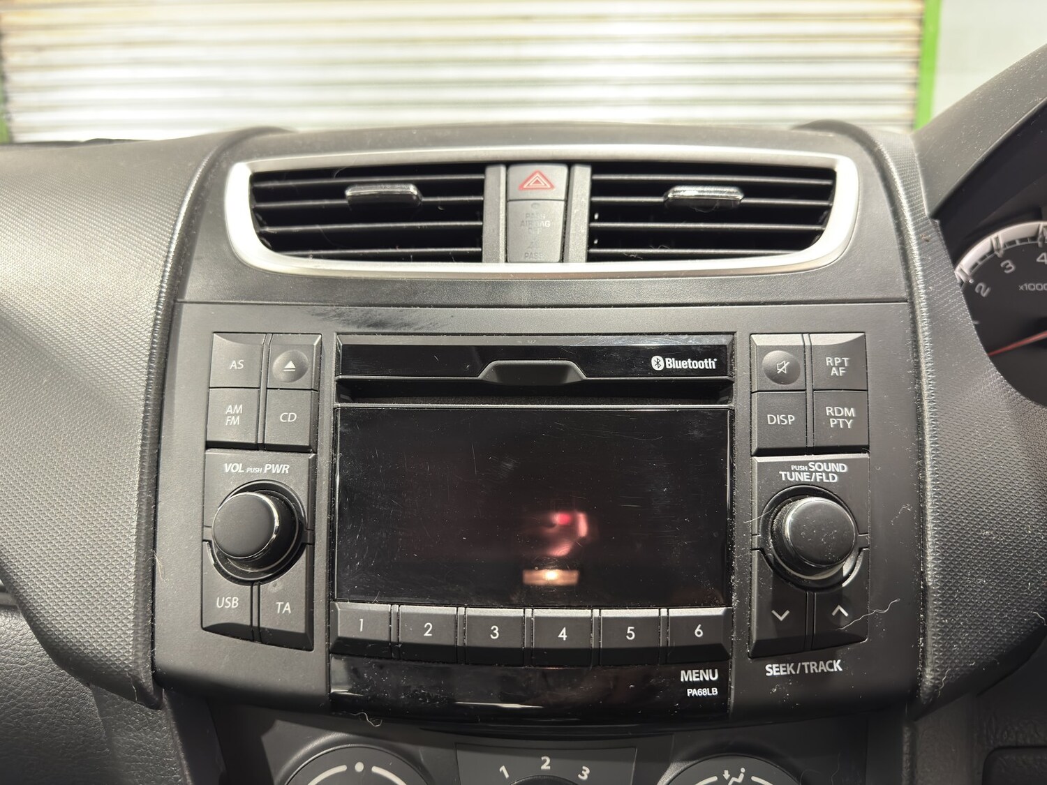 Used Suzuki Swift 2013 for sale - 78112194: Photo 23