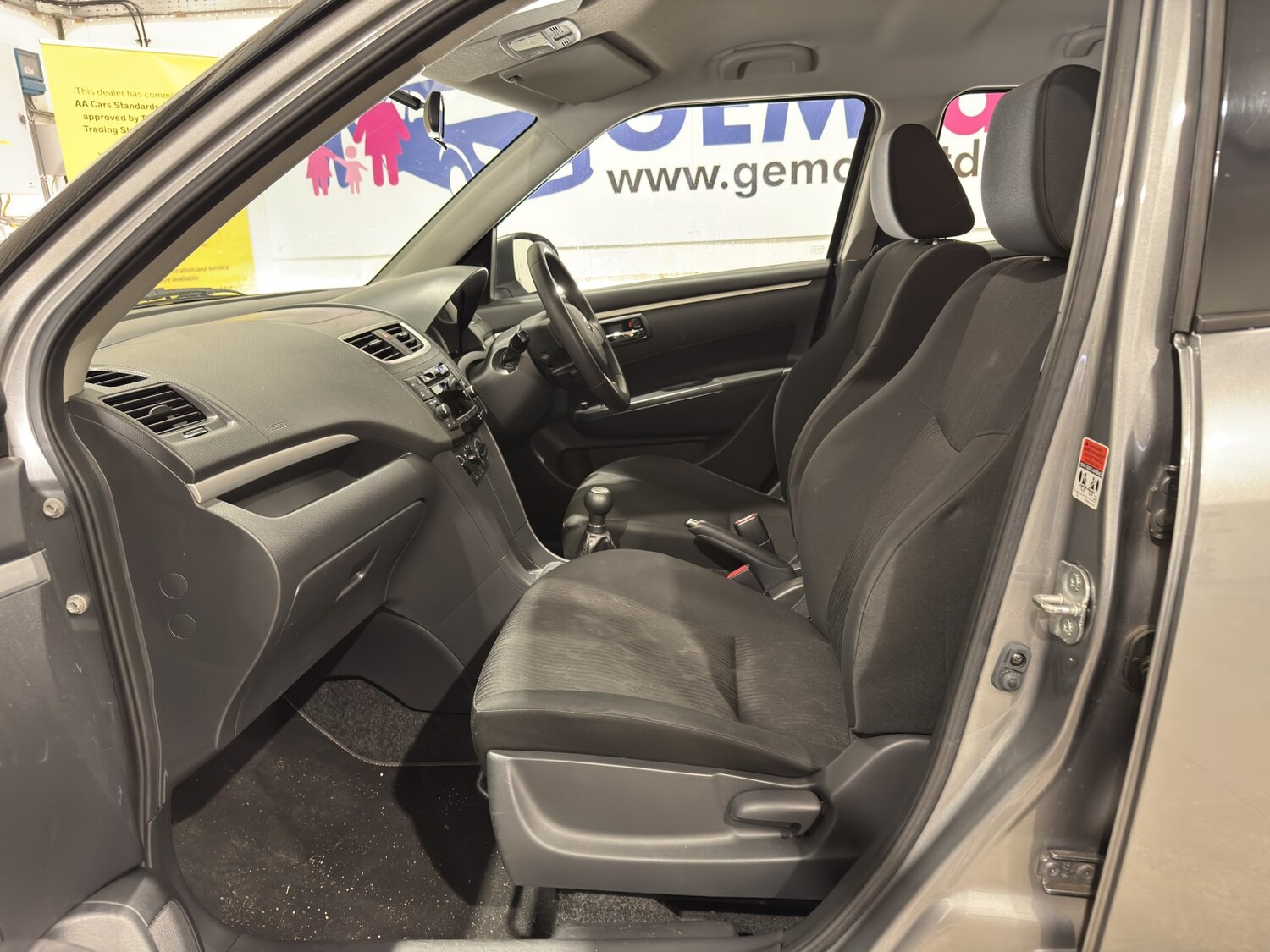 Used Suzuki Swift 2013 for sale - 78112194: Photo 36