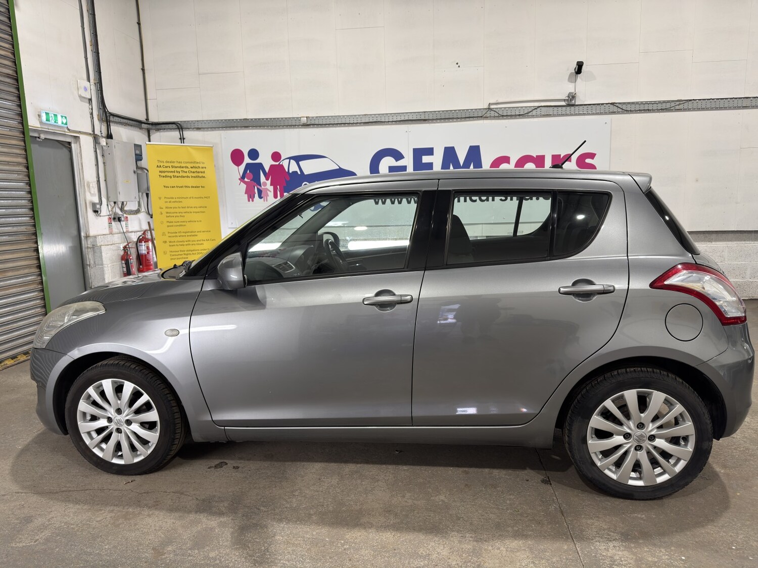 Used Suzuki Swift 2013 for sale - 78112194: Photo 8