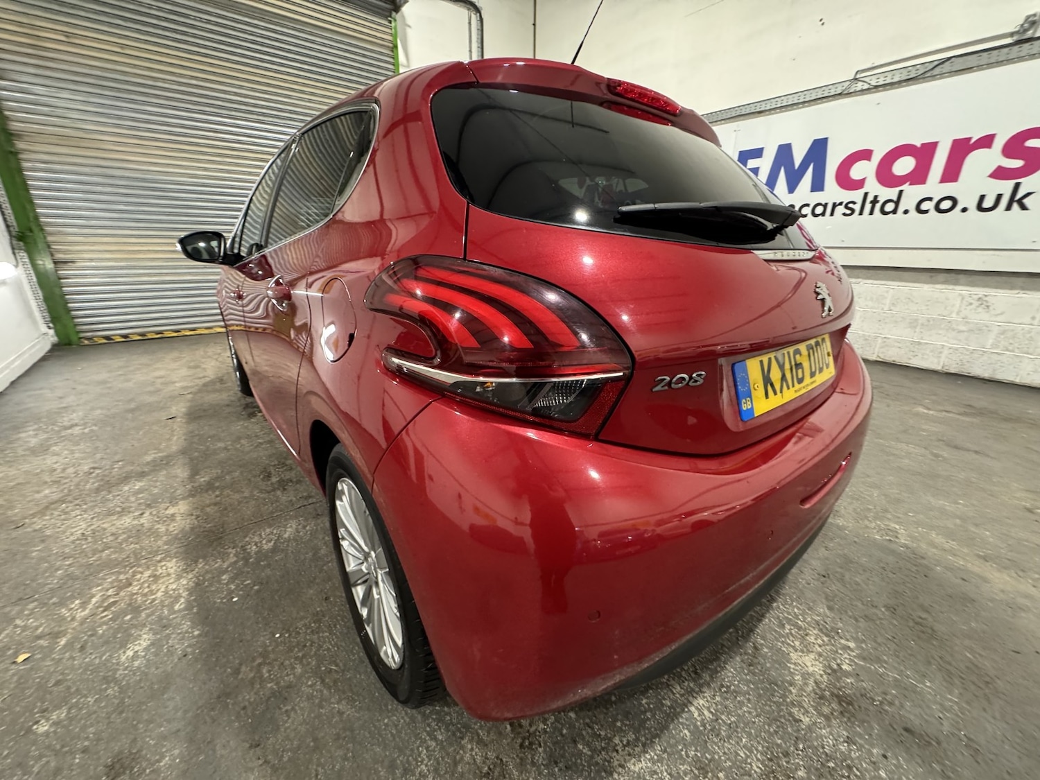 Used Peugeot 208 2016 for sale - 76725685: Photo 11