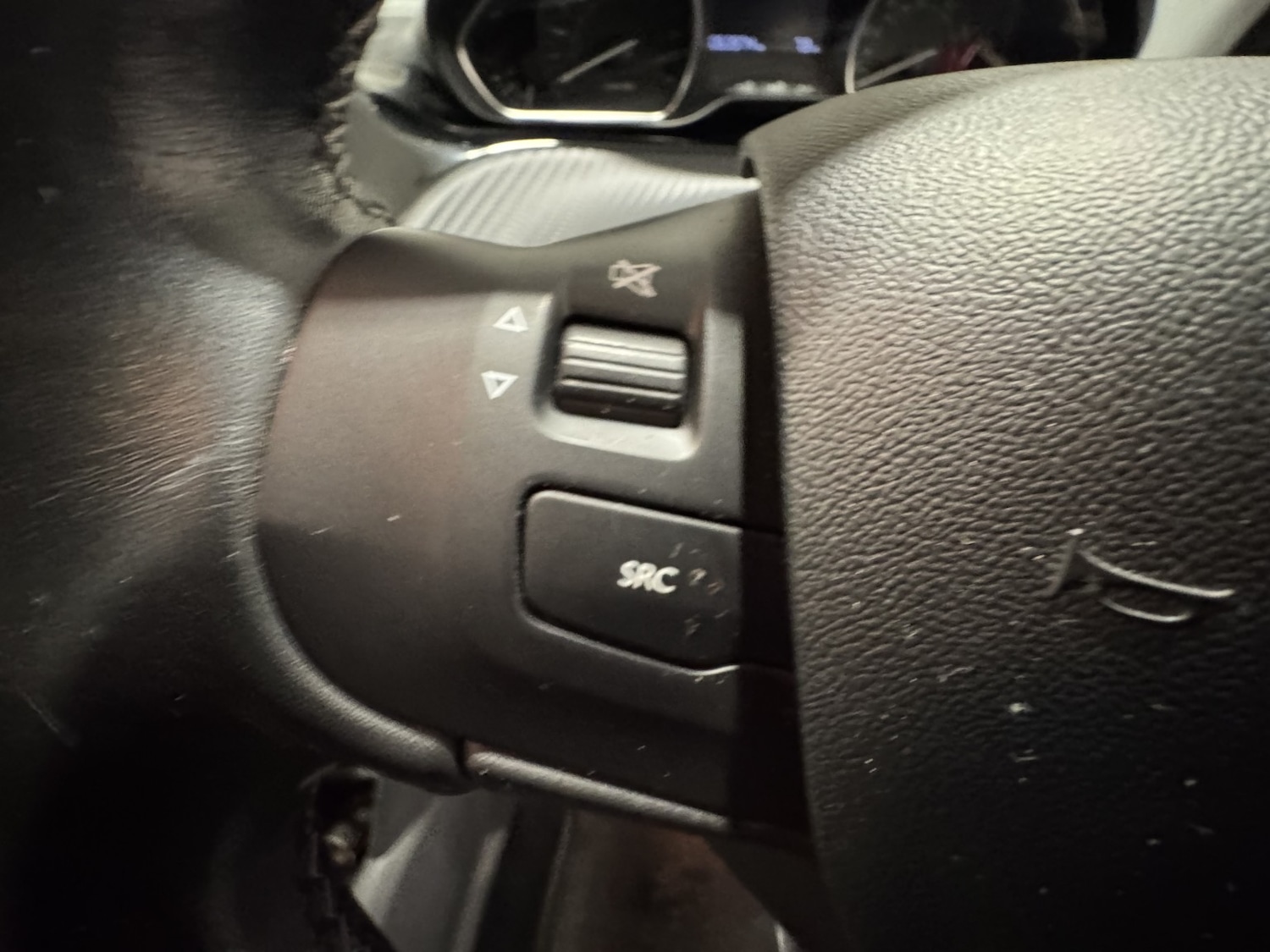 Used Peugeot 208 2016 for sale - 76725685: Photo 29