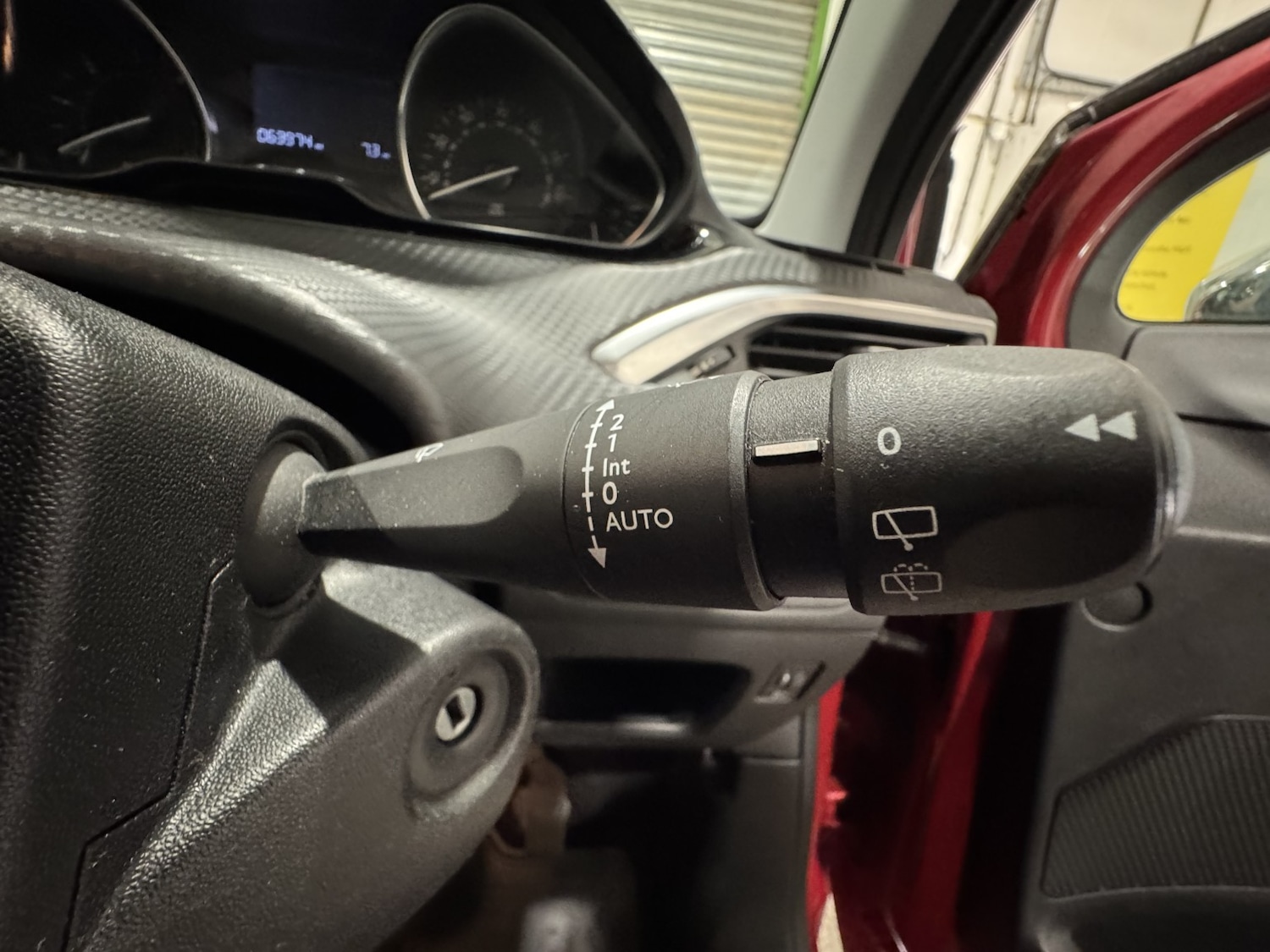 Used Peugeot 208 2016 for sale - 76725685: Photo 30