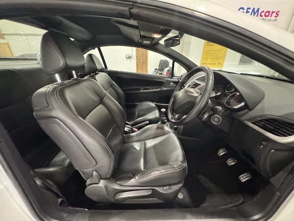 Used Peugeot 207 CC 2012 for sale - 76142516: Photo 28