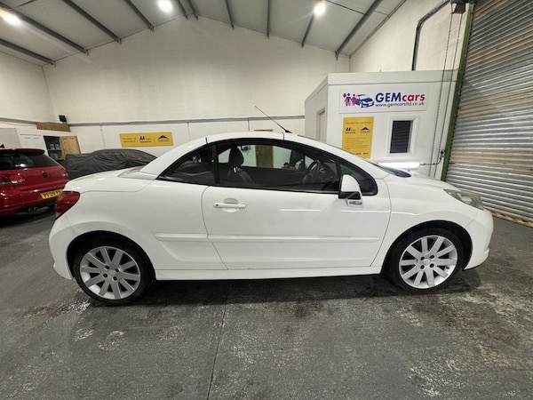 Used Peugeot 207 CC 2012 for sale - 76142516: Photo 8