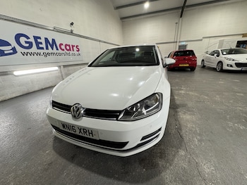 Used Volkswagen Golf 2016 for sale - 76142500: Photo 2