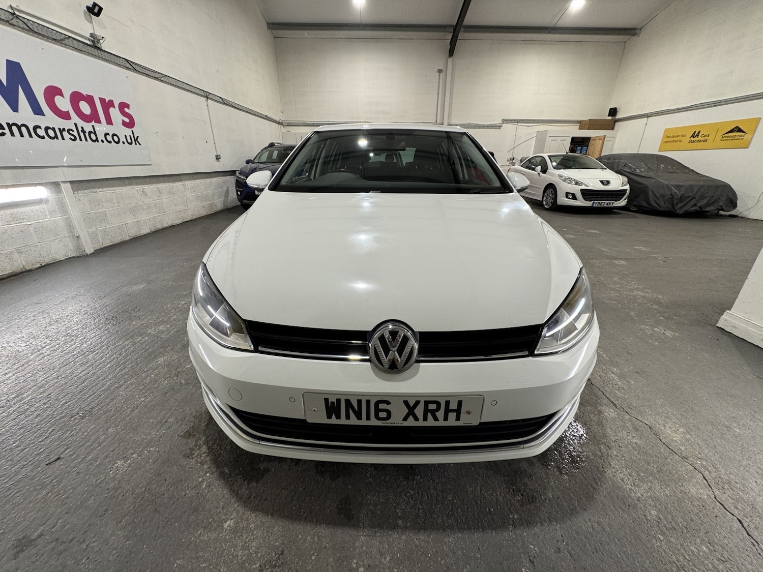Used Volkswagen Golf 2016 for sale - 76142500: Photo 3