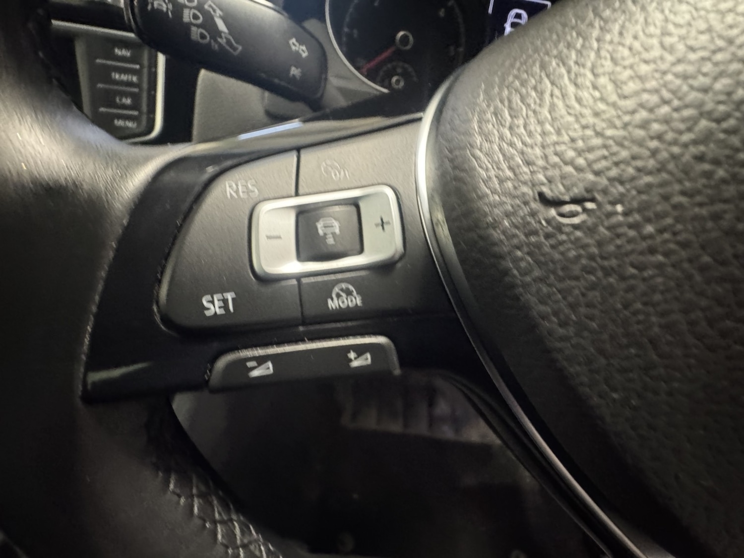 Used Volkswagen Golf 2016 for sale - 76142500: Photo 37