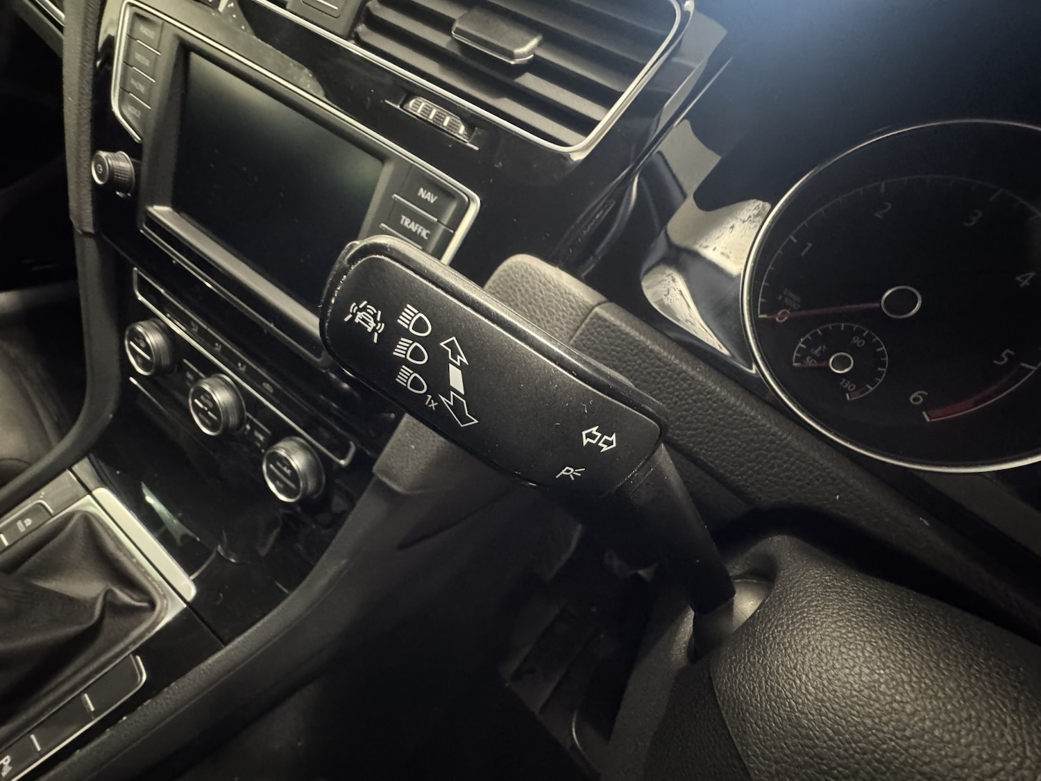 Used Volkswagen Golf 2016 for sale - 76142500: Photo 38