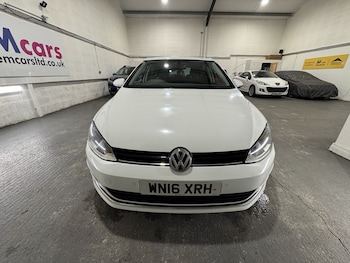 Used Volkswagen Golf 2016 for sale - 76142500: Photo 3